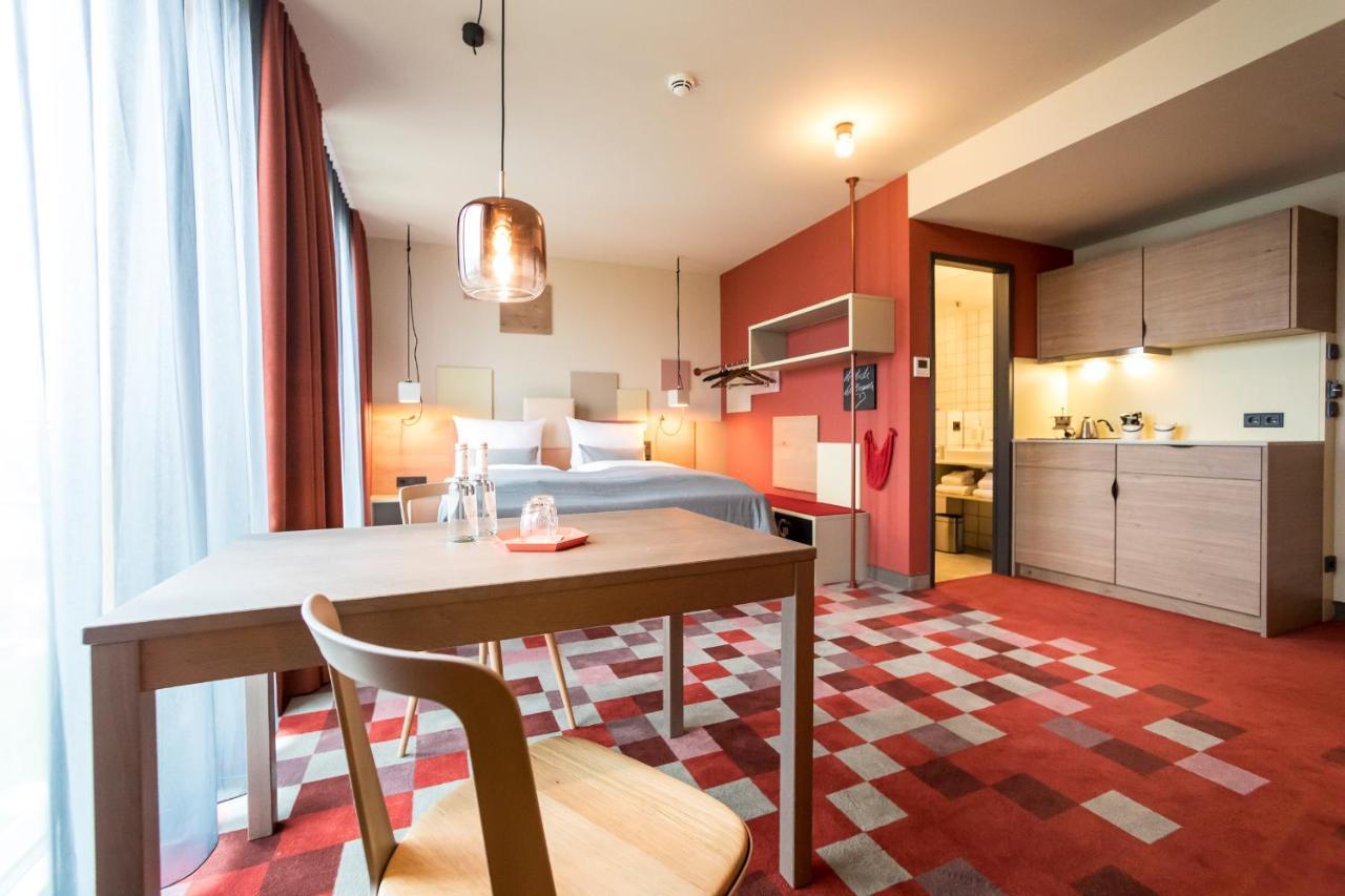 אוגסבורג Hotel Einsmehr מראה חיצוני תמונה