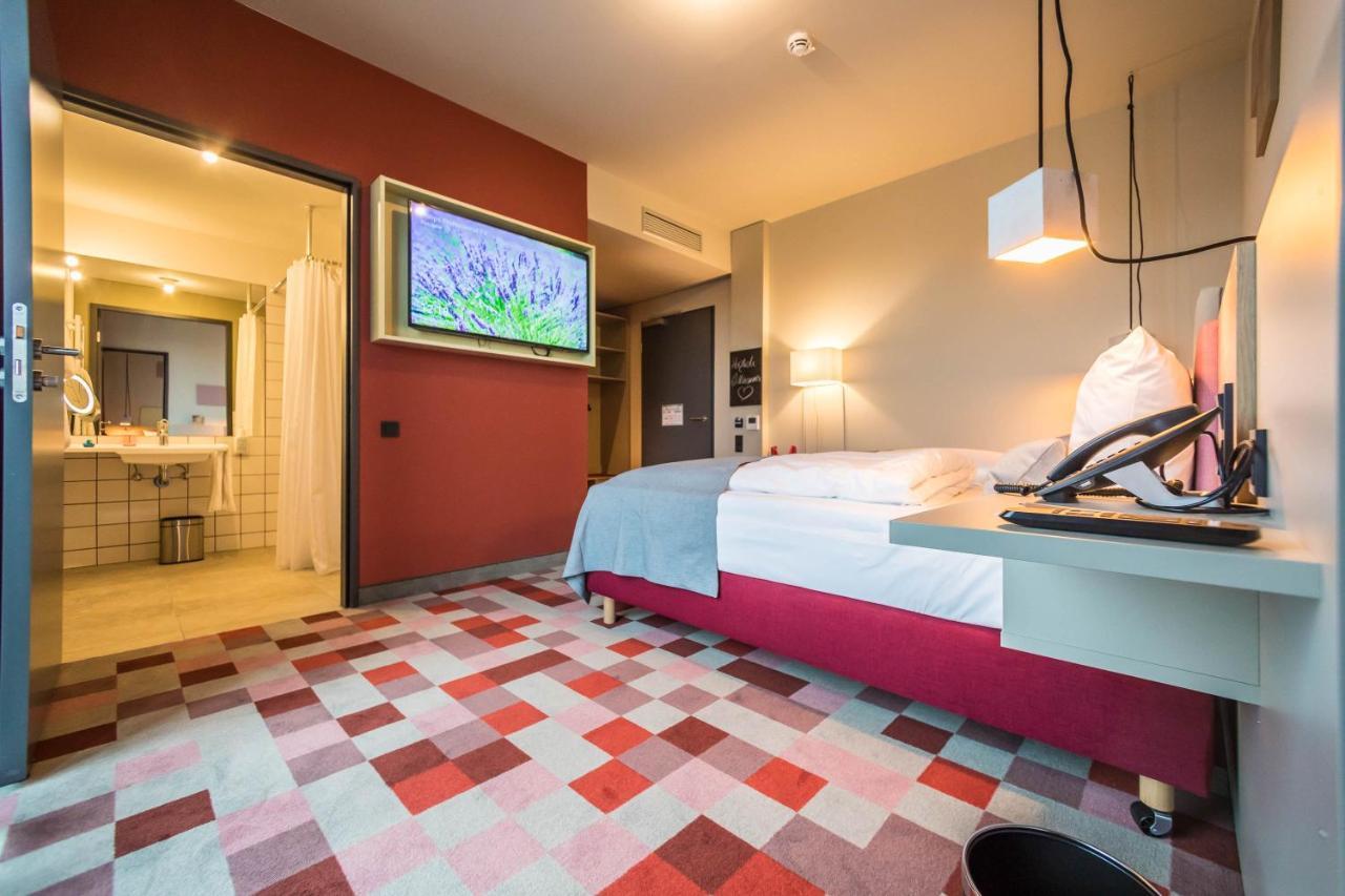 אוגסבורג Hotel Einsmehr מראה חיצוני תמונה