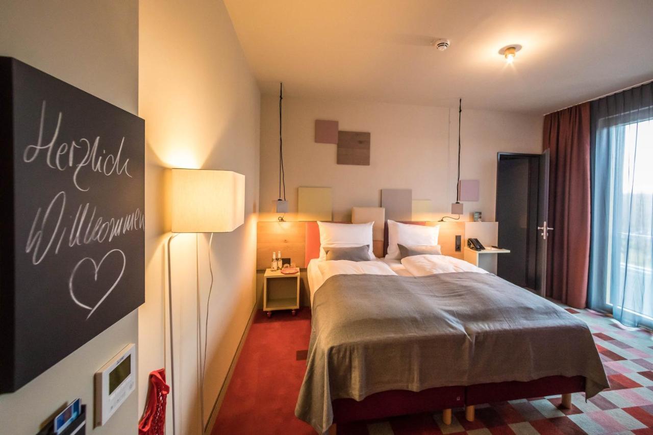 אוגסבורג Hotel Einsmehr מראה חיצוני תמונה