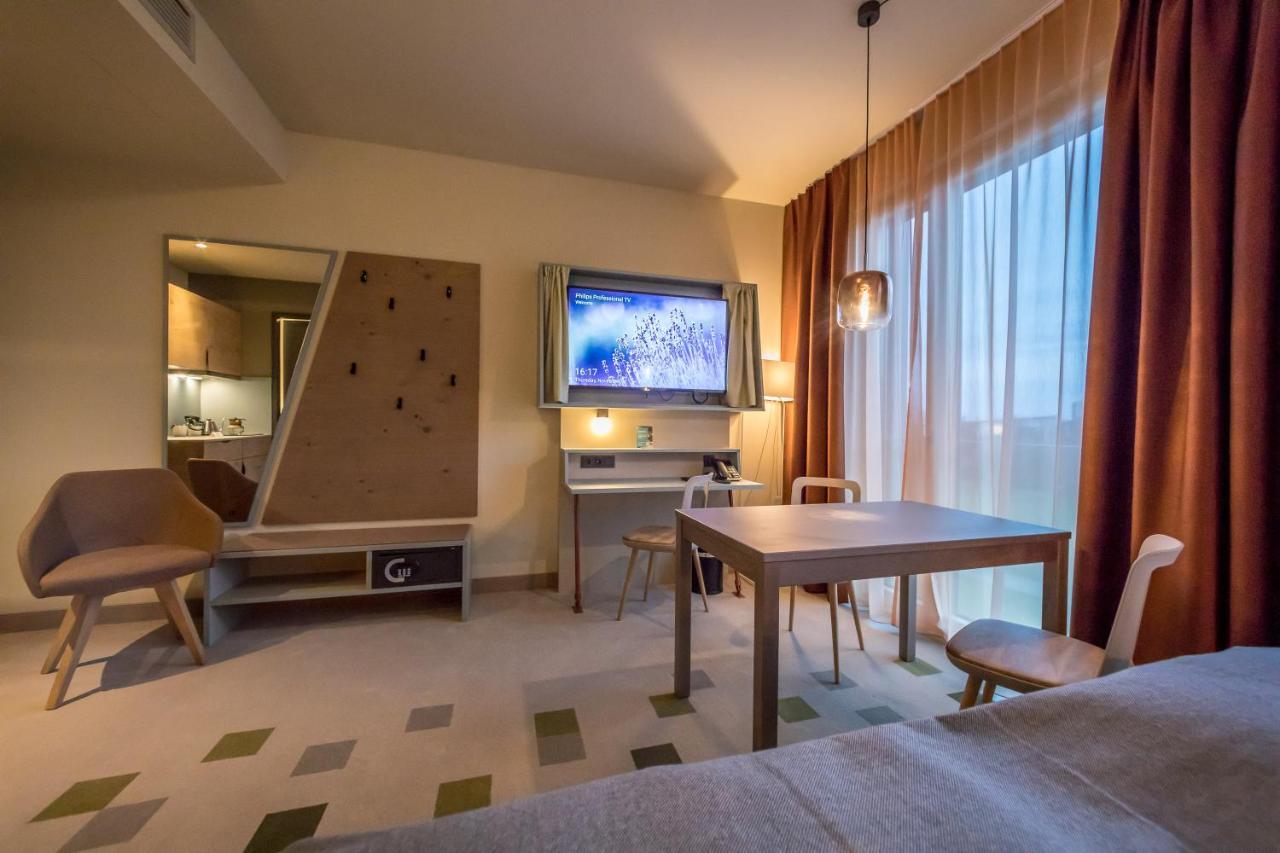 אוגסבורג Hotel Einsmehr מראה חיצוני תמונה